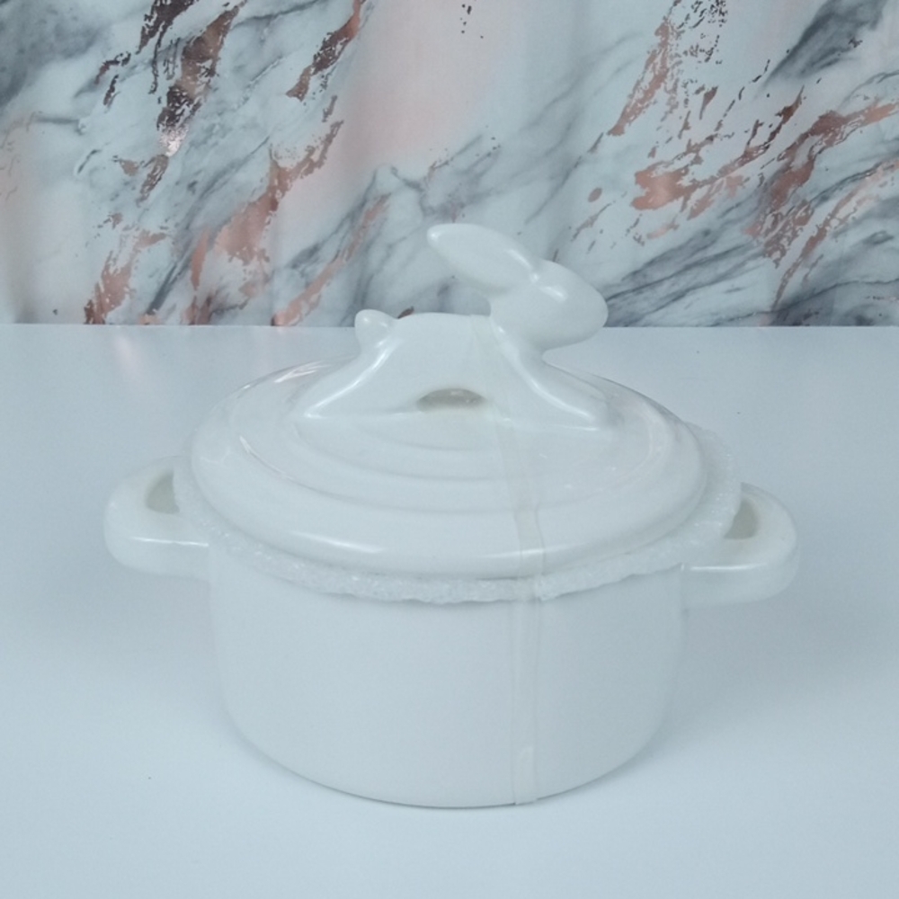 🌼 White Ceramic Rabbit Lidded Mini Casserole Dish